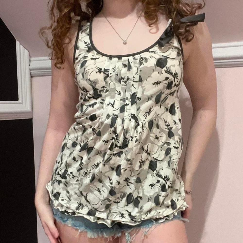 🧁y2k black and white floral bow tank top xs